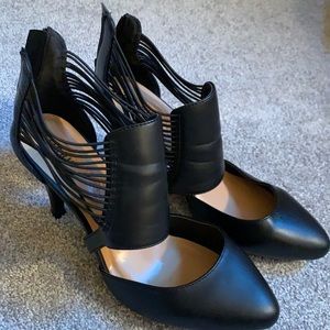 Sexy black heels women’s size 11